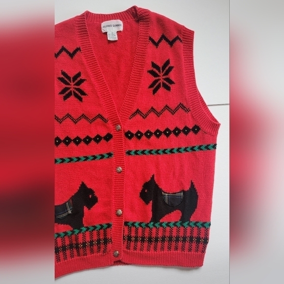 American Vintage | Preppy Scottish Dog red plaid knit sweater vest | WMS M - Picture 1 of 8